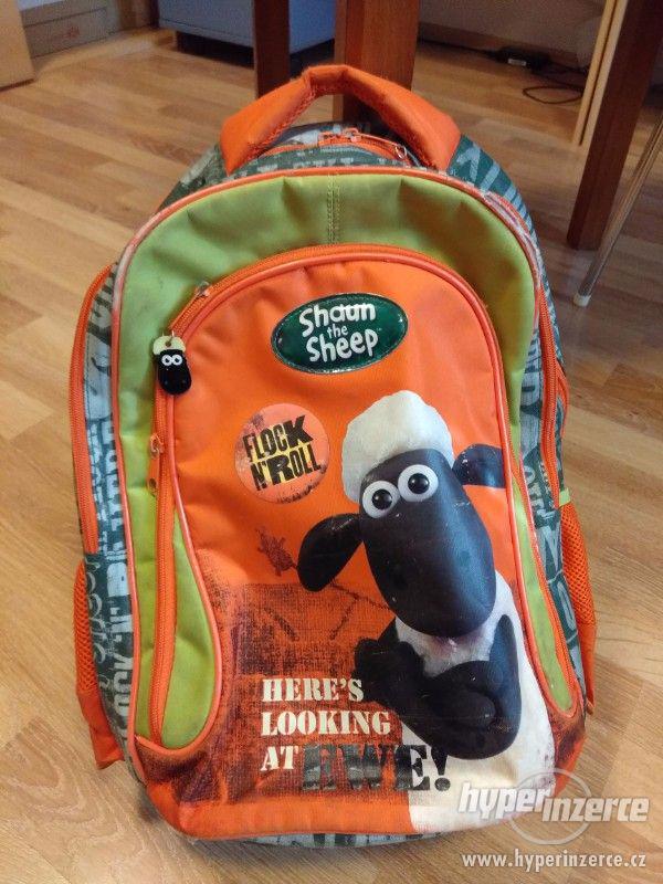Školní batoh - oranžový - vzor Ovečka Shaun - foto 1