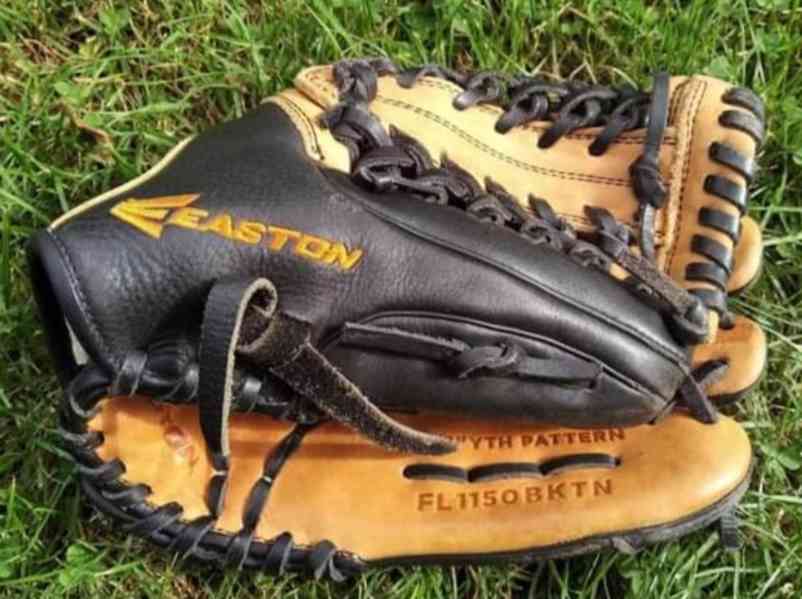 Baseballová rukavice 
