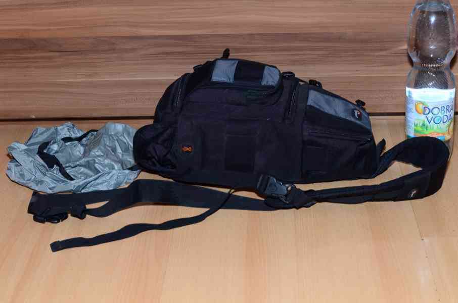 FOTO batoh: LOWEPRO SlingShot 102 AW jednoramenný  - foto 4