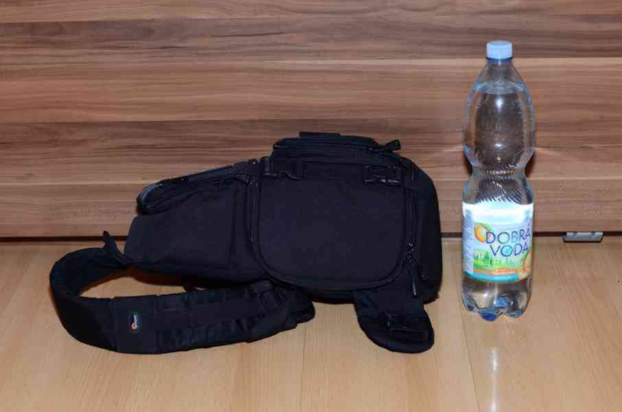 FOTO batoh: LOWEPRO SlingShot 102 AW jednoramenný  - foto 6