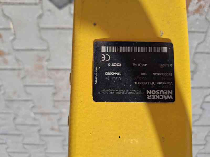 Wacker Neuson DPU 6555 – vibrační deska, 65 kN, po servisu - foto 6