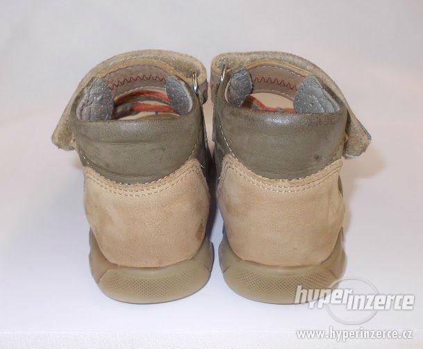Dětské sandály TSM - vel. 27, stélka 17,5 cm - foto 3