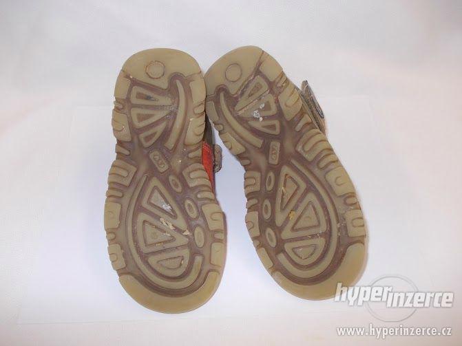 Dětské sandály TSM - vel. 27, stélka 17,5 cm - foto 4