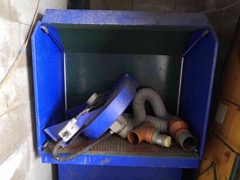 Zamocnicky odsavaci box - foto 1