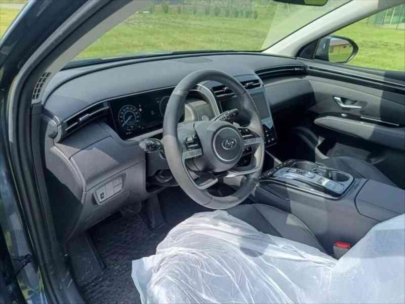 Hyundai Tucson 1,6 T-GDI HEV 4X2 AT najeto 3130 k - foto 9