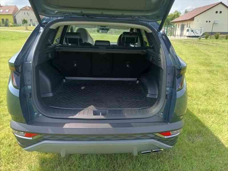 Hyundai Tucson 1,6 T-GDI HEV 4X2 AT najeto 3130 k - foto 6