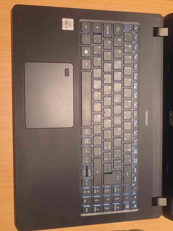 Acer TravelMate P2 (i5-10210U, 16GB ram,SSD  256GB, W11 Ent) - foto 2