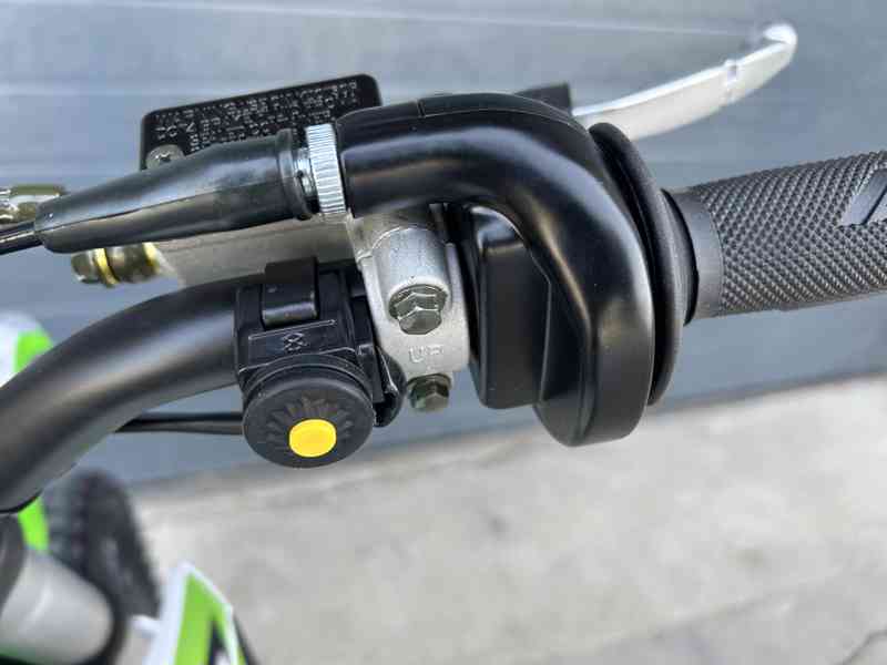 Pitbike Apollo THUNDER 125ccm 17 14 E-Start  - foto 8