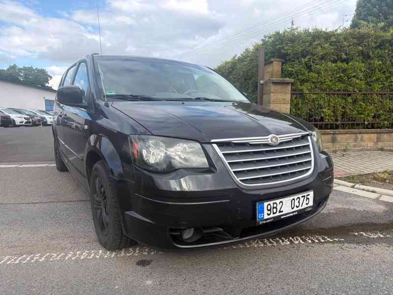 Chrysler Town Country 3,8 LPG SwivelGo Limit 2007 - foto 6