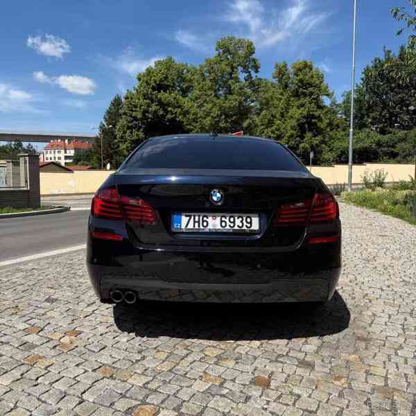 BMW Řada 5 3,0   530d xDrive 190 kW, DPH - foto 20