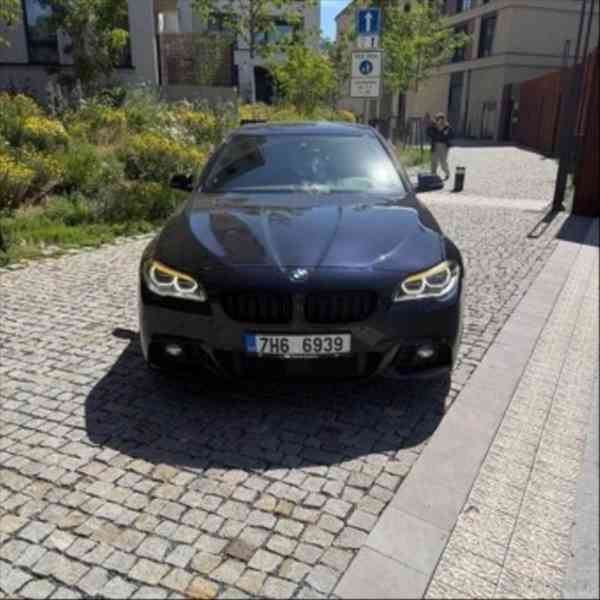 BMW Řada 5 3,0   530d xDrive 190 kW, DPH - foto 2