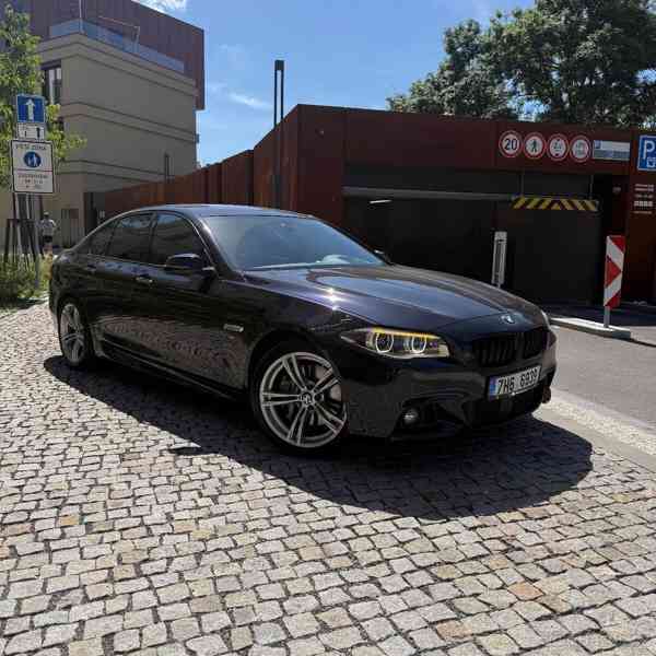 BMW Řada 5 3,0   530d xDrive 190 kW, DPH - foto 17
