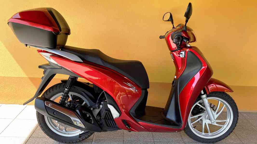 Honda SH 125i / po 1.maj. / jak nový / 2014 / ABS, serviska - foto 5