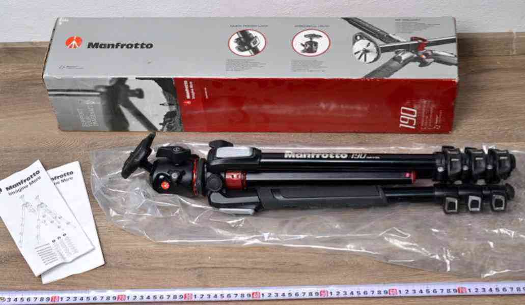 Manfrotto MK190XPRO4-BHQ2 Stativ+hlava*Nosnost 7kg - foto 1