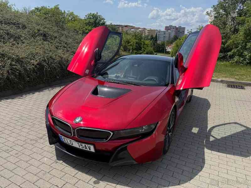 BMW i8 plugin hybrid (el+benzin) - foto 19