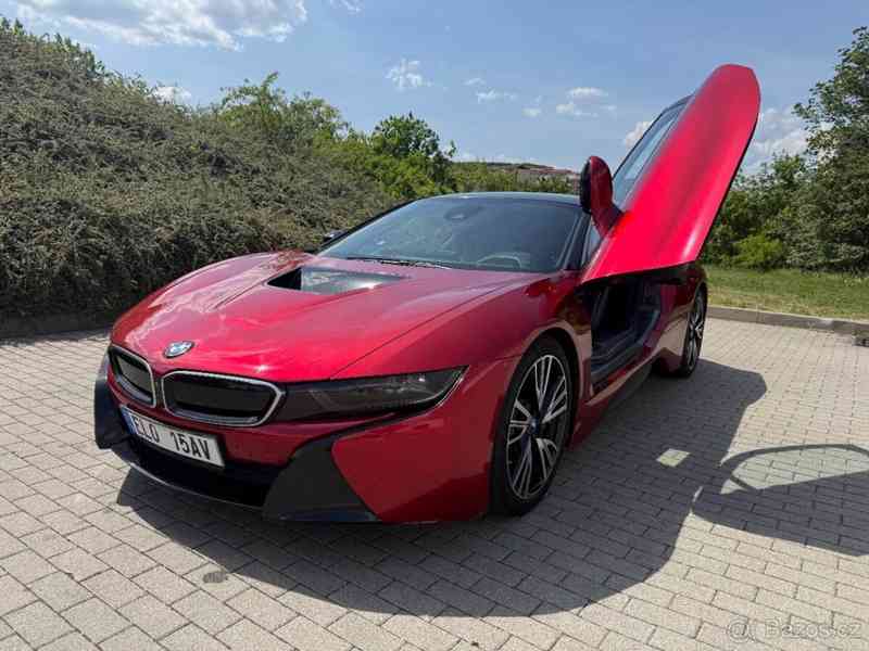 BMW i8 plugin hybrid (el+benzin) - foto 14