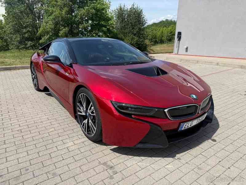 BMW i8 plugin hybrid (el+benzin) - foto 4