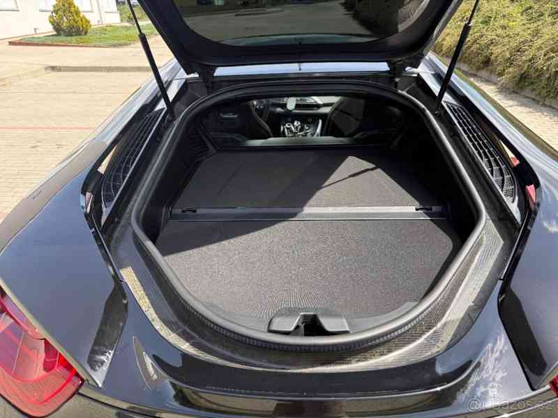 BMW i8 plugin hybrid (el+benzin) - foto 6