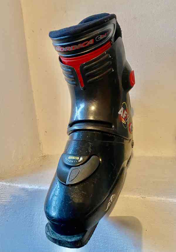 Lyžařské boty Nordica AFX 60, 320 mm (EU 42/43) - foto 3