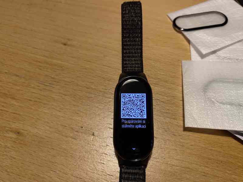 Xiaomi Mi band 8 - černý - foto 3