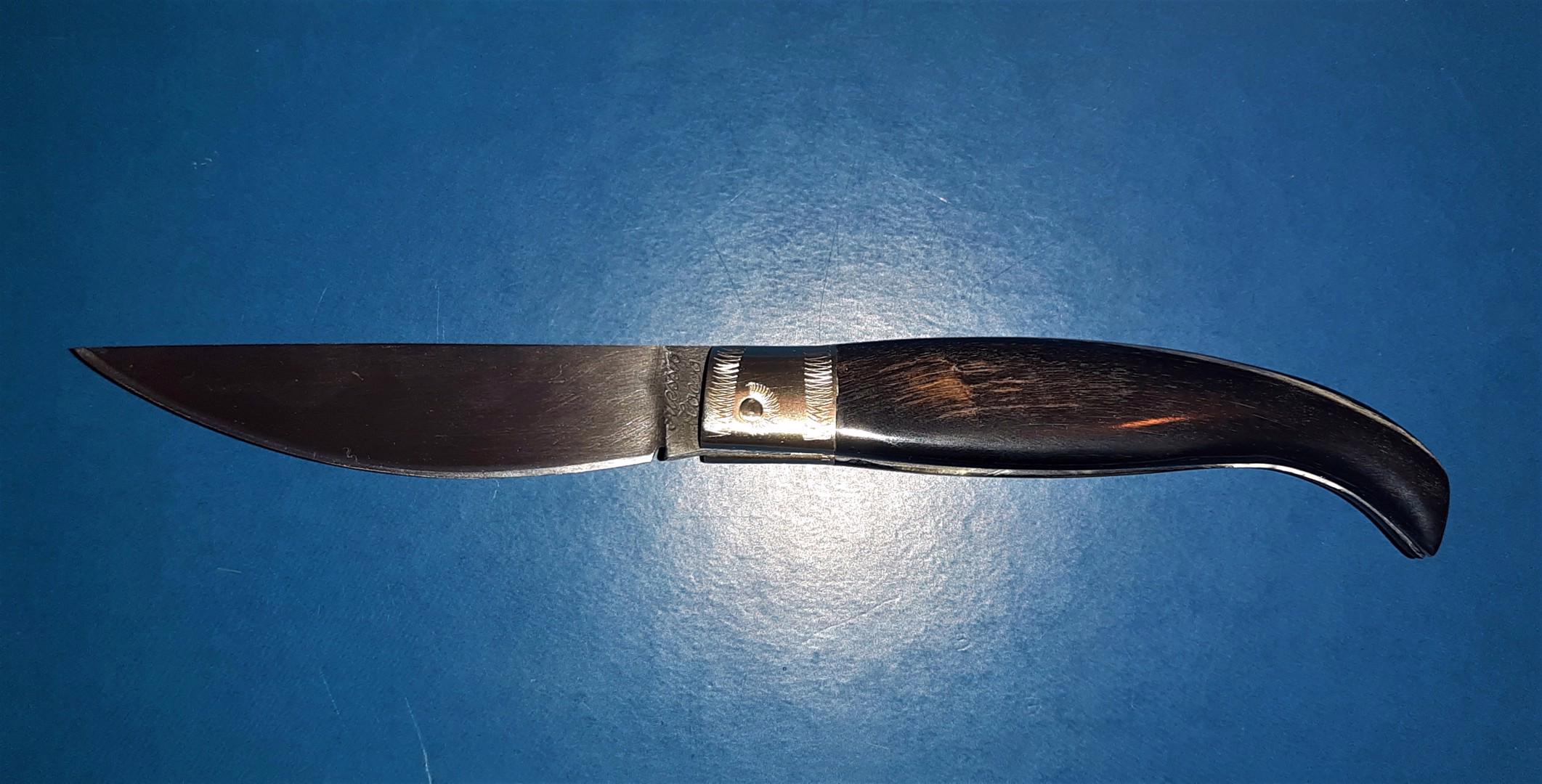Kapesní zavírací nůž z italské Sardinie -  město Terralba.  - foto 1