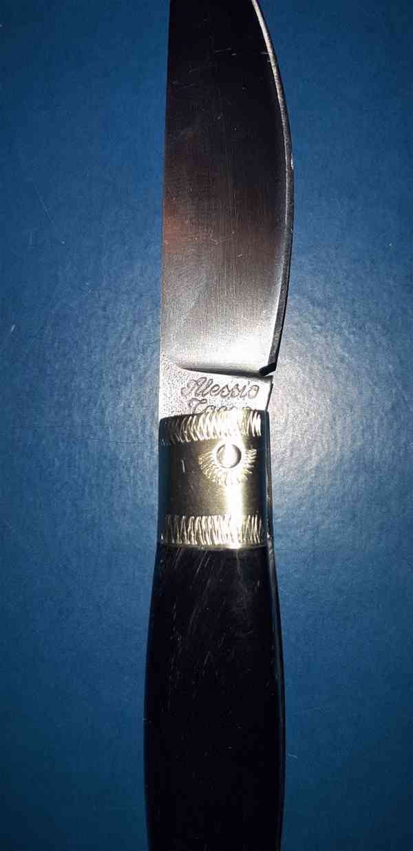 Kapesní zavírací nůž z italské Sardinie -  město Terralba.  - foto 2