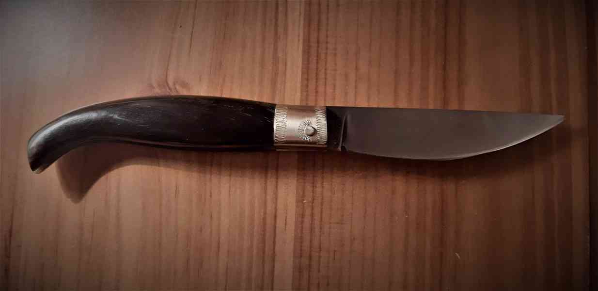 Kapesní zavírací nůž z italské Sardinie -  město Terralba.  - foto 8