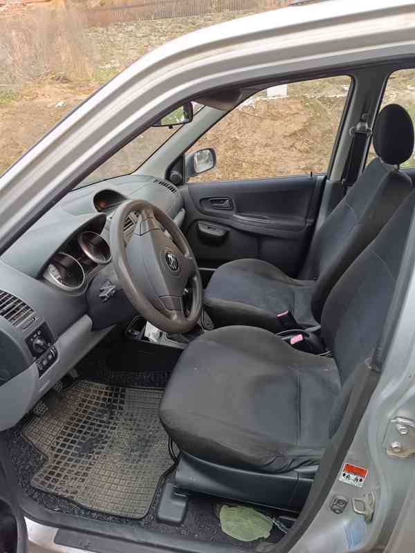 Suzuki Ignis 1.3 vvt 2005 - foto 7