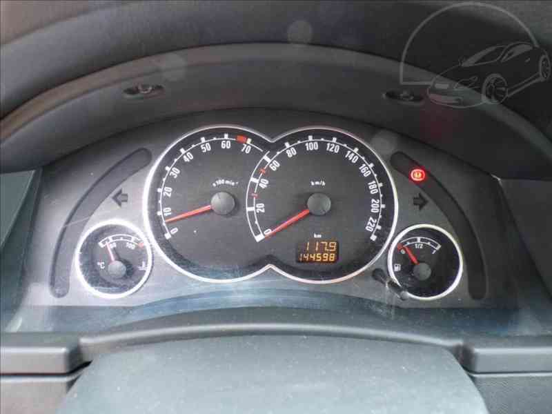 Opel Meriva 1,6 i16V KLIMA,TAŽNÉ ZAŘ. - foto 6