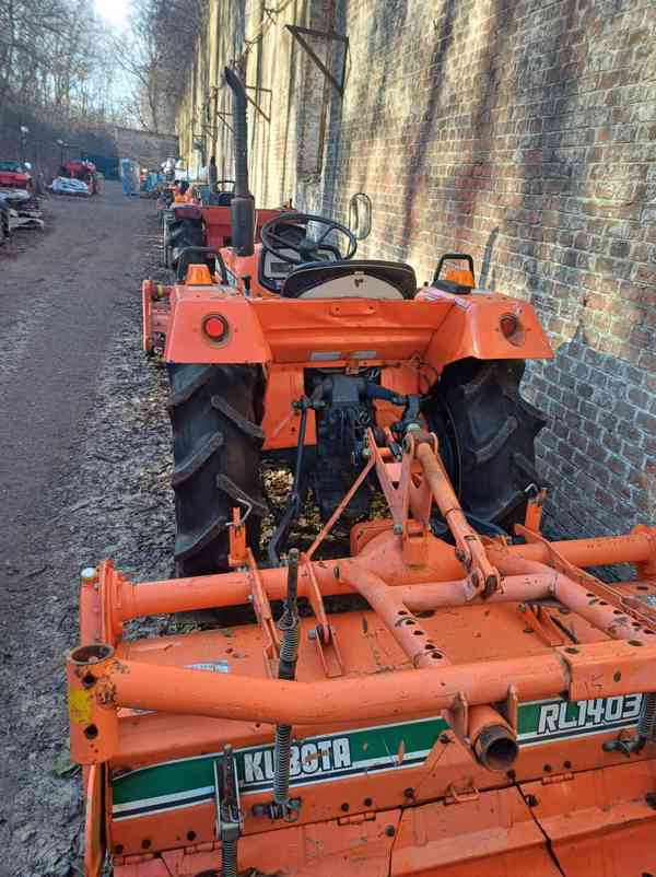 Traktor Kubota ZL2002DT-M - foto 3