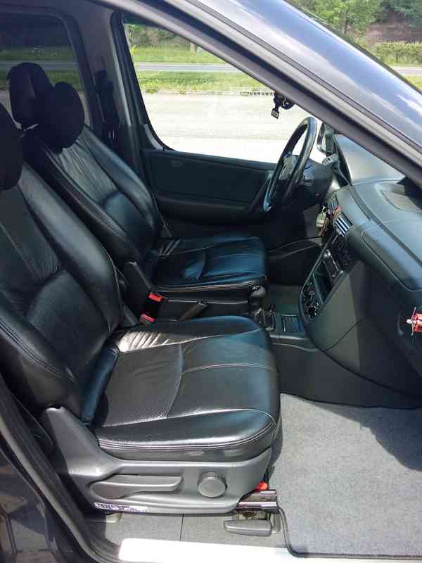 Prodám-Mercedes-Benz w414,Vaneo 1.7.cdi-84kw,r.v.2005,7.míst - foto 14