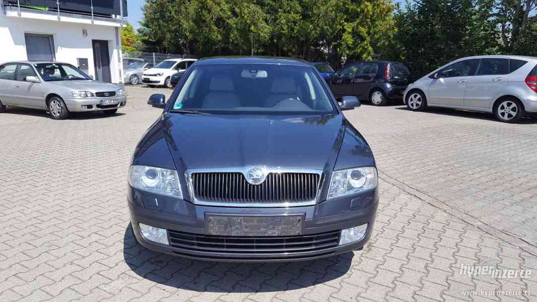 Skoda Octavia 2,0tdi Laurin & Klement - foto 9