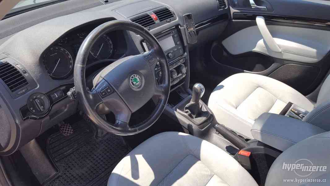 Skoda Octavia 2,0tdi Laurin & Klement - foto 10