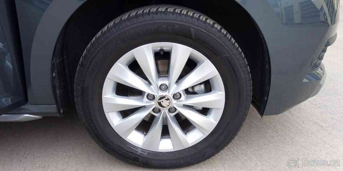 Škoda Kamiq 1,5   TSI 110 KW STYLE 1.maj., ČR - foto 3