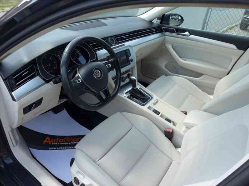 Volkswagen Passat 1,6 TDI COMFORTLINE 1.MAJITEL - foto 5