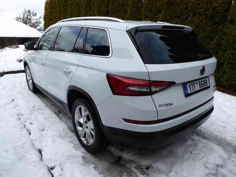 ŠKODA Kodiaq Style 2,0 TDI 140 kW DSG 4x4, 7 míst, tažné - foto 3