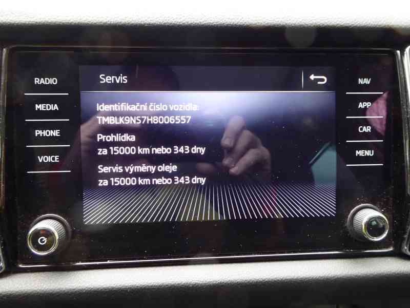 ŠKODA Kodiaq Style 2,0 TDI 140 kW DSG 4x4, 7 míst, tažné - foto 29