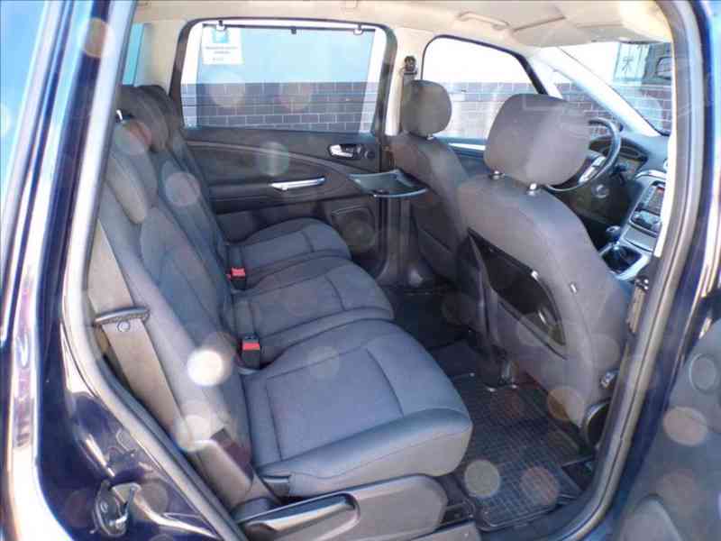 Ford S-Max 2,0 TDCi NAVI,TAŽNÉ ZAŘÍZENÍ - foto 10