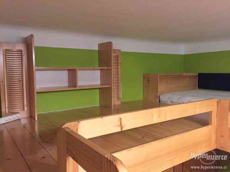 Studentský/dětský pokoj s patrem vč. nábytku - foto 9