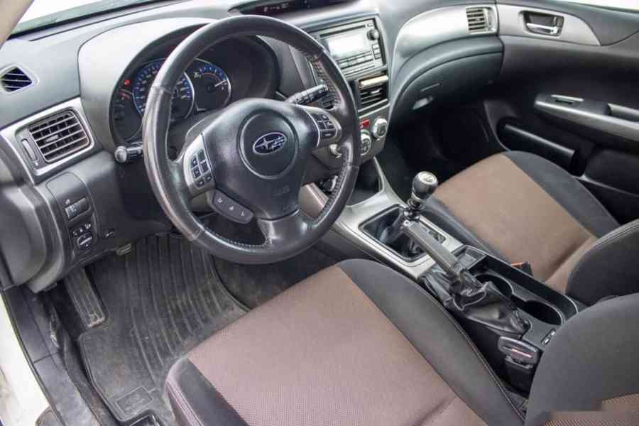 Subaru Impreza 2.0 Diesel XV - foto 18