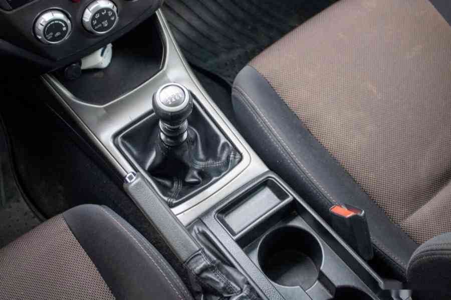 Subaru Impreza 2.0 Diesel XV - foto 17