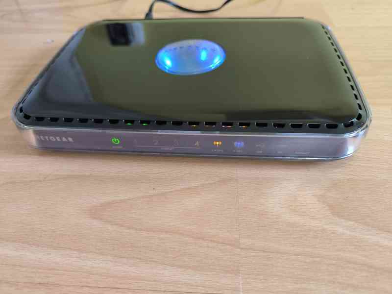 Netgear ADSL2+ modem/router - foto 2