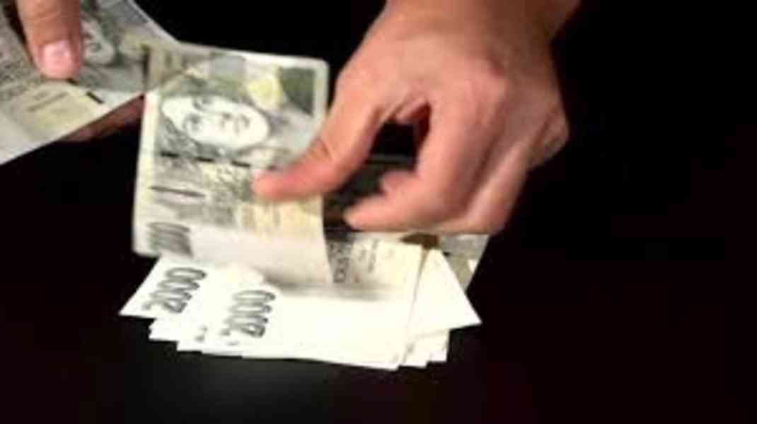 FINANČNÍ SLUŽBY PRO VŠECHNY:   