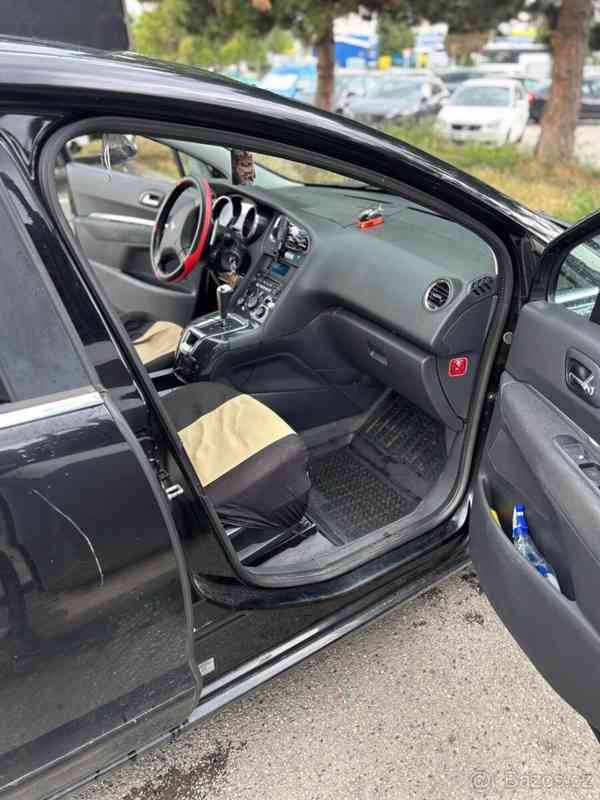 Peugeot 5008 - foto 10