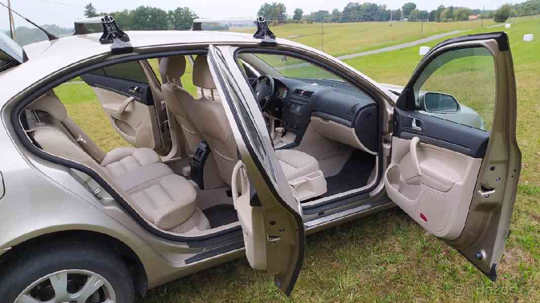 Škoda Octavia 2 DSG - foto 5