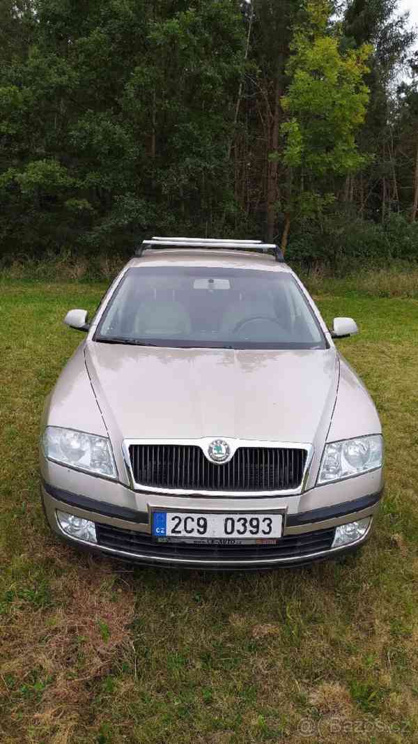 Škoda Octavia 2 DSG - foto 1