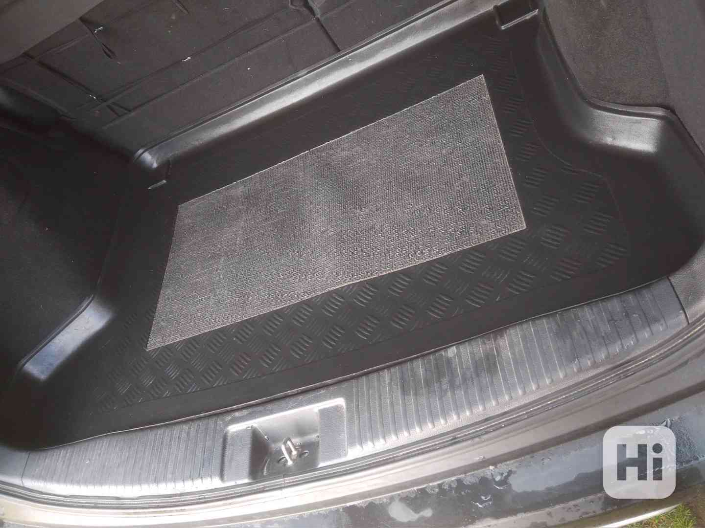 Gumové podlážky + vana do kufru Honda HR-V 2015 - foto 1