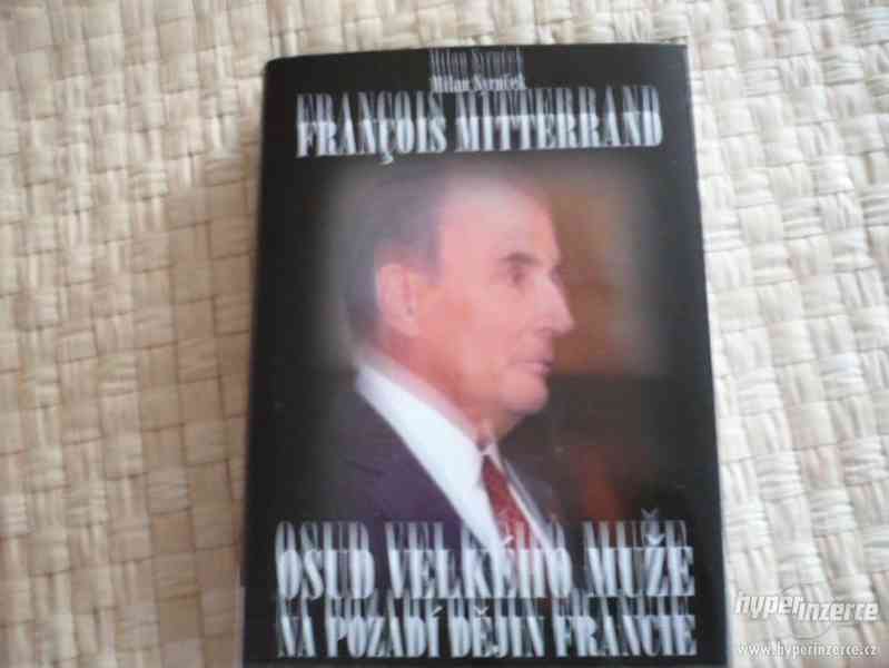 Prodám knihu Francois Mitterrand - foto 1