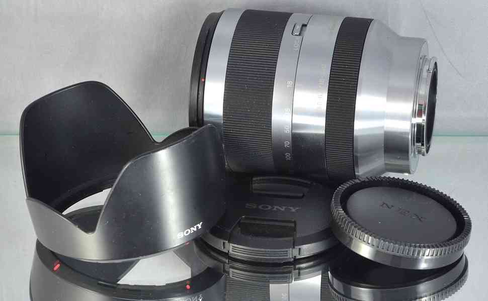Sony E 18-200mm 3.5-6.3 OSS *APS-C Zoom *E mount - foto 3