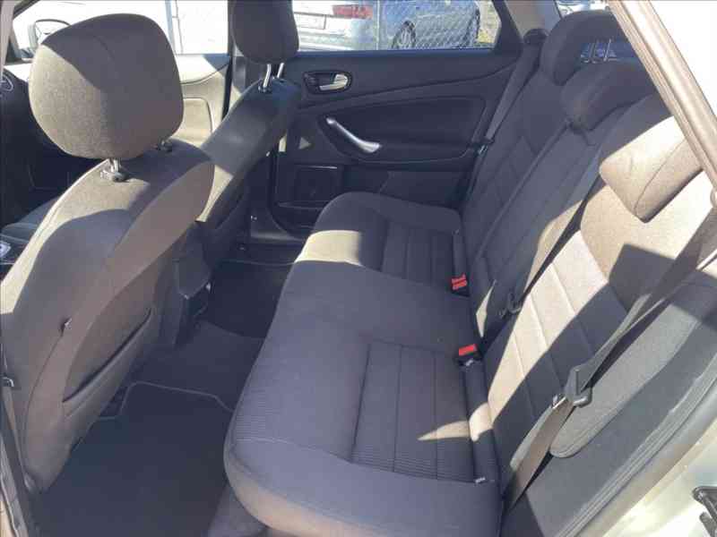 Ford Mondeo 2,0 TDCi NUTNÝ SERVIS - foto 6